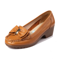 Vente en gros désinger ladies fancy leather China flat price shoes last for sale